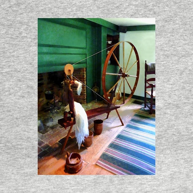 Knitting - Large Spinning Wheel by SusanSavad